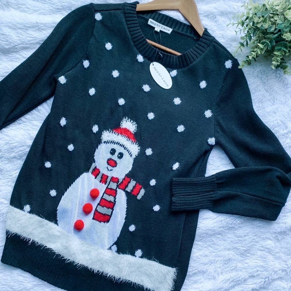 Mesh & Lace | NWT Size Small Snowman Ugly Christmas Sweater